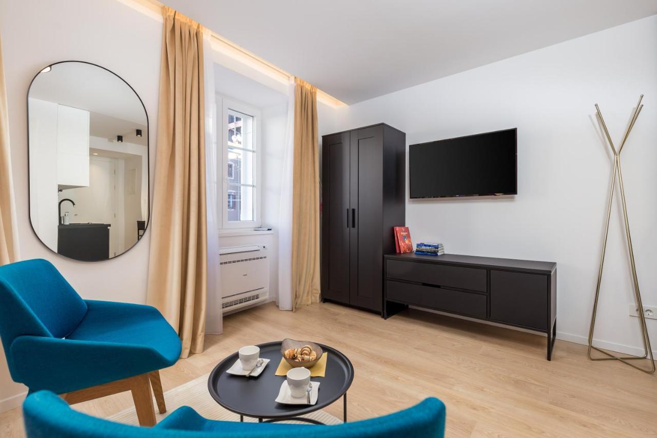 Sweet Nest Korzo Apartment Рийека Екстериор снимка